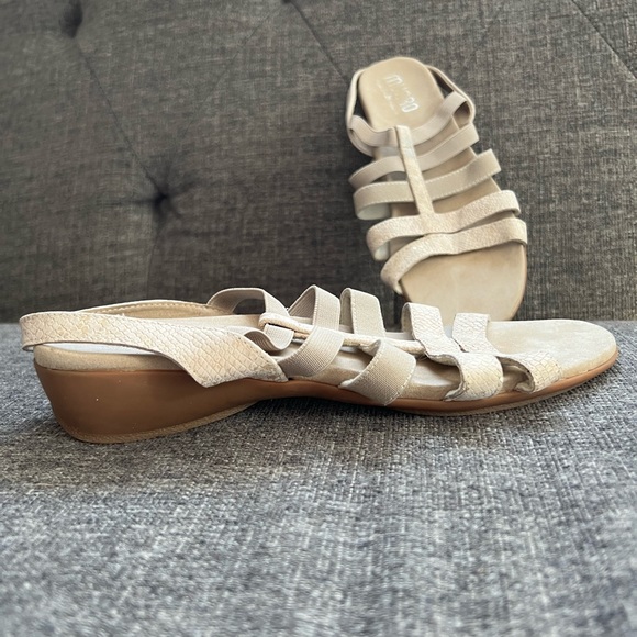 Munro Bev Slingback Strappy Sandals Beige size 8.5 - Picture 7 of 9